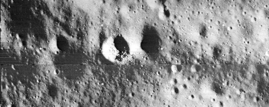 Mistérios e Anomalias na Superfície Lunar